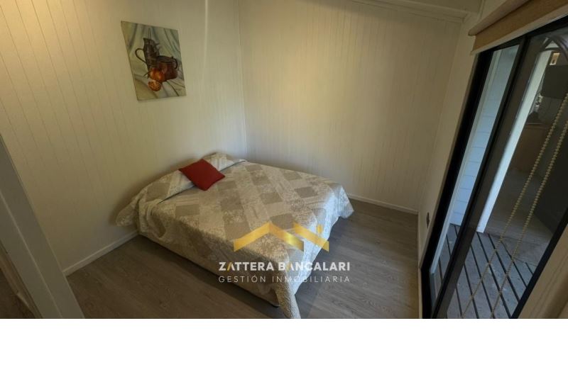 CASA EN PARCELA EN QUILLON