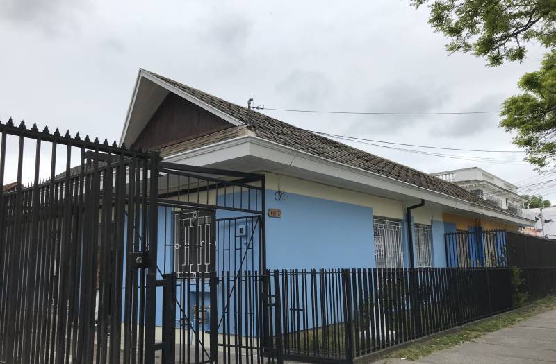 OPORTUNIDAD ESTUPENDA CASA RENGO/ARGENTINA CON APTITUD COMERCIAL