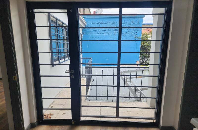 PROPIEDAD COMERCIAL SEGUNDO PISO LINCOYAN /COCHRANE