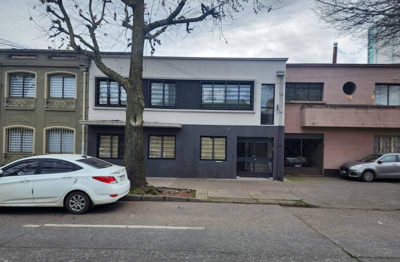 PROPIEDAD COMERCIAL DIRECTO A LA CALLE LINCOYAN