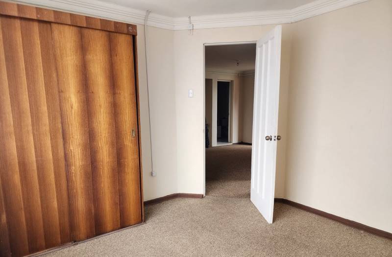 OFICINA SEGUNDO PISO RENGO / PRIETO