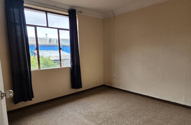 OFICINA SEGUNDO PISO RENGO / PRIETO