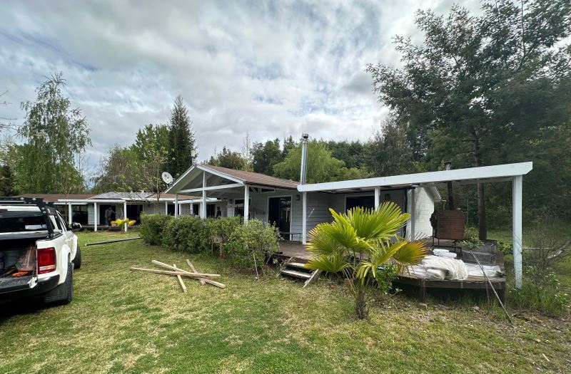 PARCELA EN QUILLON CON CASA Y ACCESO LAGUNA AVENDAÑO