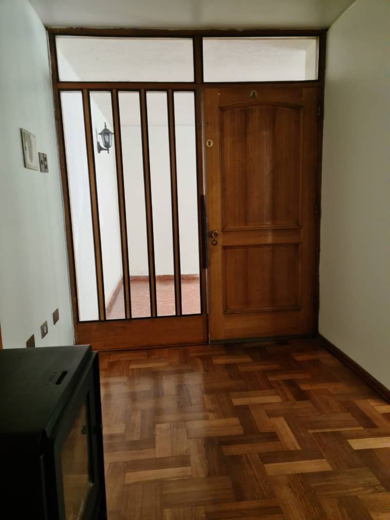 LOCAL APTO PARA OFICINA EN VICTOR LAMAS