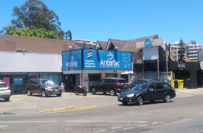 AMPLIO LOCAL COMERCIAL EN LOMAS DE SAN ANDRES